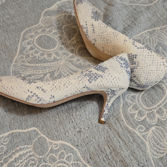 Cole Haan Cream and Gray Heels with Snakeskin Print - Picture 7 of 7